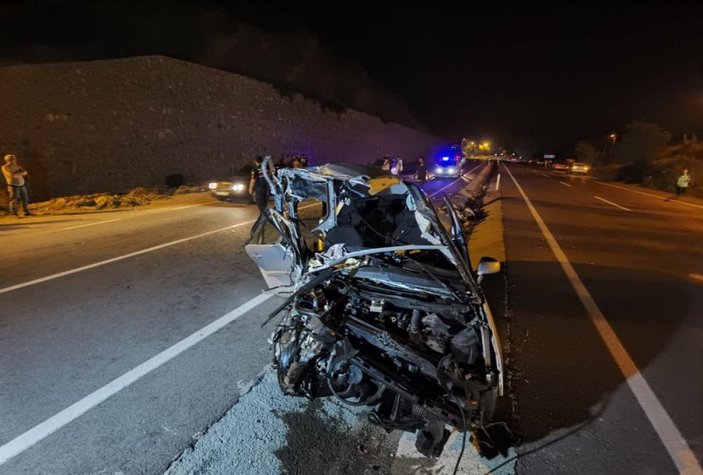 Zonguldak'ta gurbetçinin otomobili traktörle çarpıştı: 1 ölü 7 yaralı