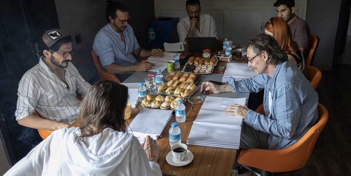 Behzat Ç. hayranlarına kötü haber! 2 oyuncu kadroda yok!