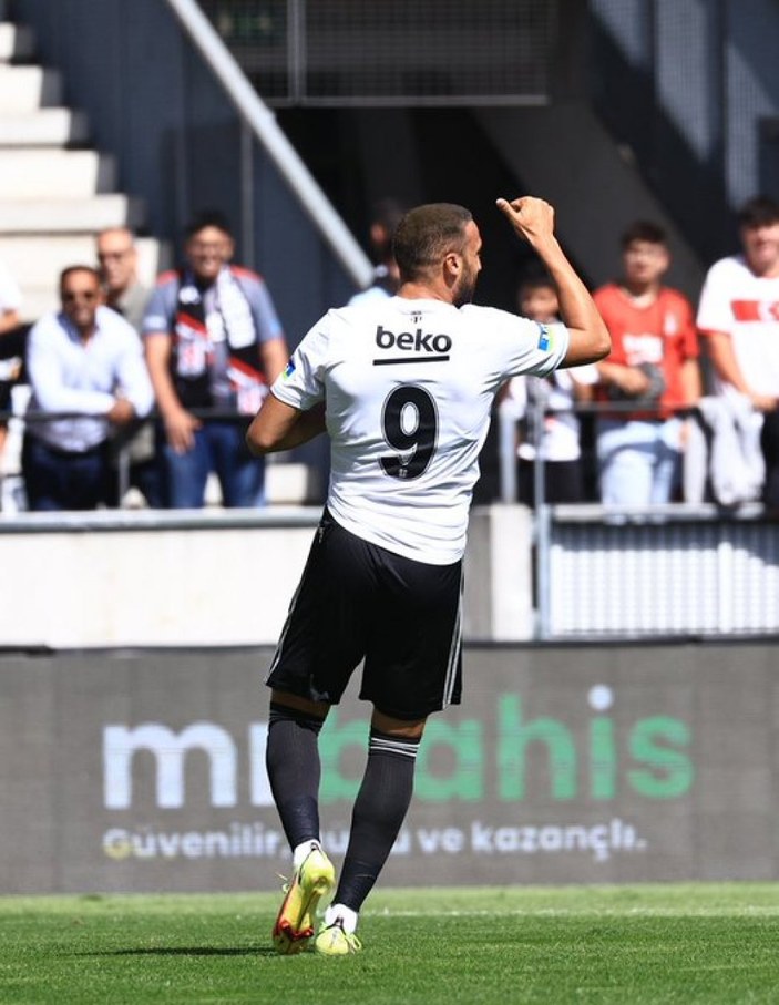 Beşiktaş hazırlık maçında Werder Bremen'i 2-1 mağlup etti