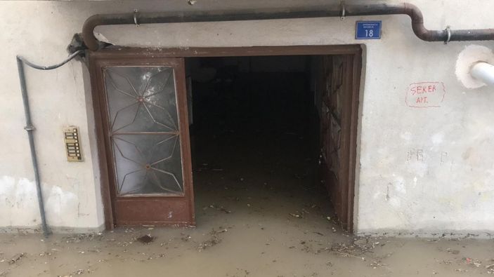 Bilecik'te etkili olan yağış hayatı olumsuz etkiledi