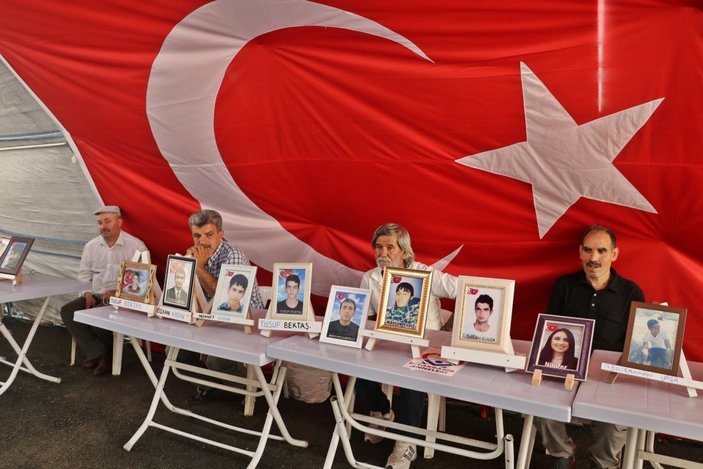 Diyarbakır'da aileler bir bayramı daha evlatsız geçiriyor