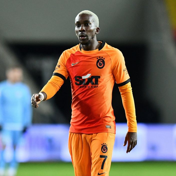 Henry Onyekuru, Adana Demirspor ile görüşüyor