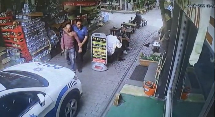 Şişli’deki kapkaççıyı, komiser scooterle sokak sokak gezip yakaladı