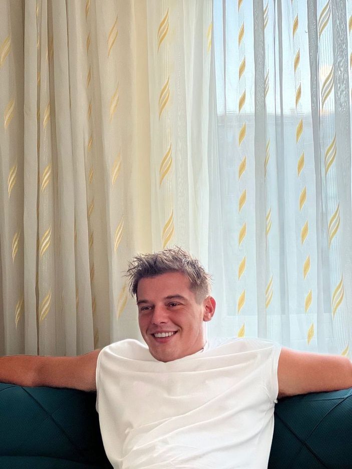 Arda Kural'ın yeni tarzı sosyal medyayı salladı! İşte Arda Kural'ın müthiş değişimi!