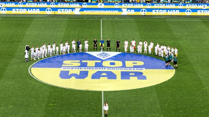 Ukrayna'da futbol yeniden başlayacak