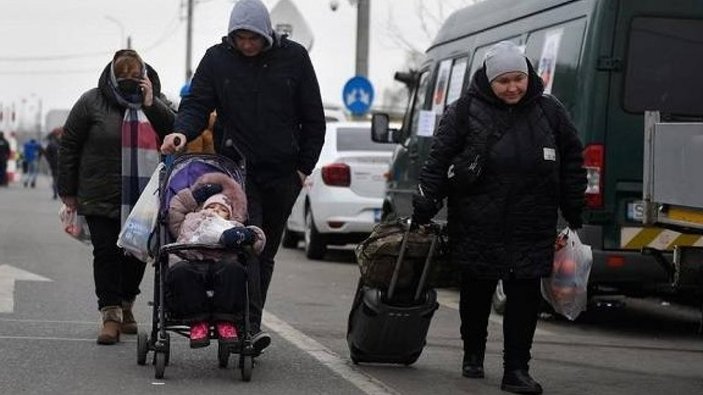 Ukrayna'yı terk eden sivillerin sayısı 9 milyonu aştı