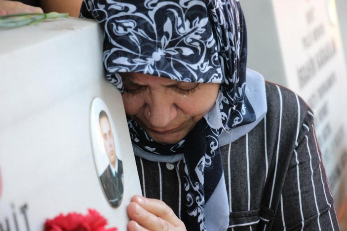 Aydın'da 15 Temmuz şehidi mezarı başında anıldı