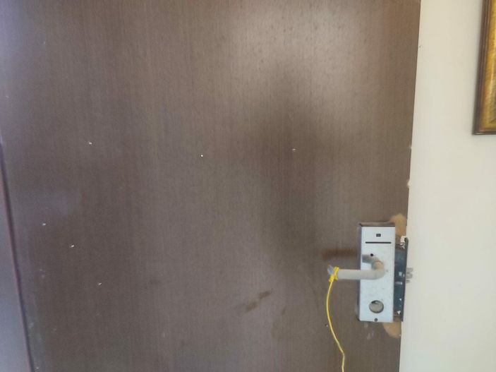 d Marmaris'teki otelde, Cumhurbaşkanı Erdoğan'ın odasındaki çatışma izleri