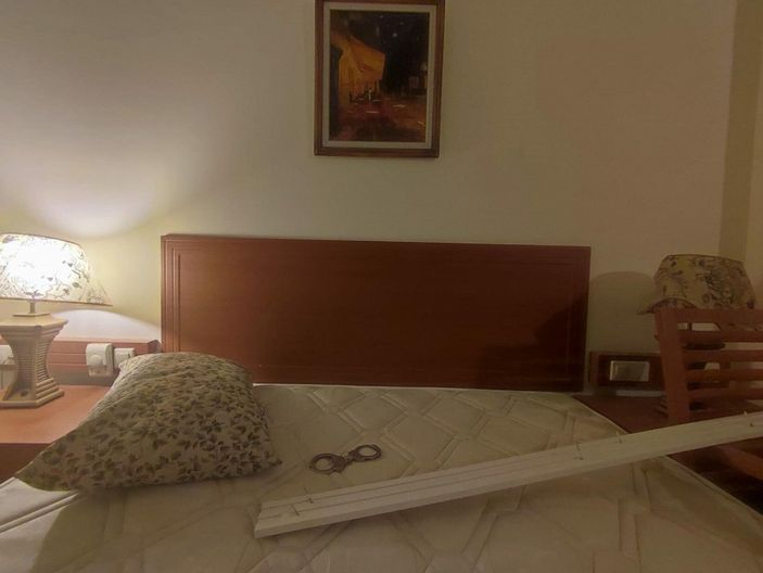 d Marmaris'teki otelde, Cumhurbaşkanı Erdoğan'ın odasındaki çatışma izleri