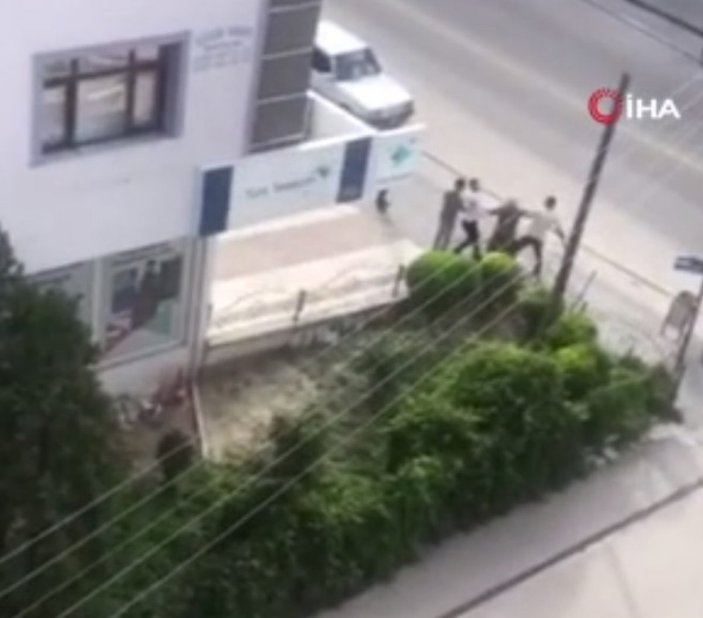 Ankara'da ev sahibi ile kiracı arasında tornavidalı yumruklu kavga