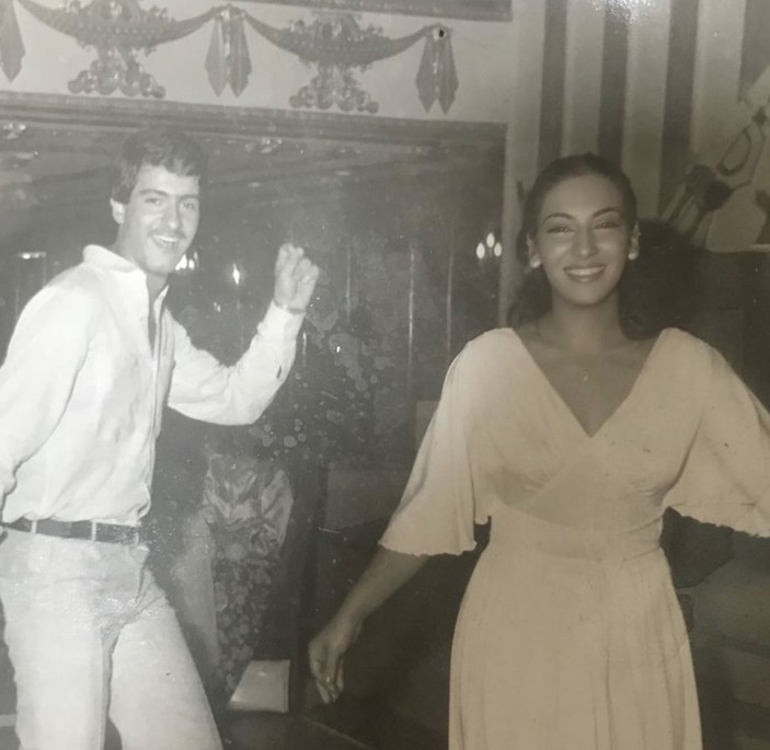 Cennet Mahallesi'nin Pembe'sinden 19 yaş fotoğrafı...'Kuğu gibisin'