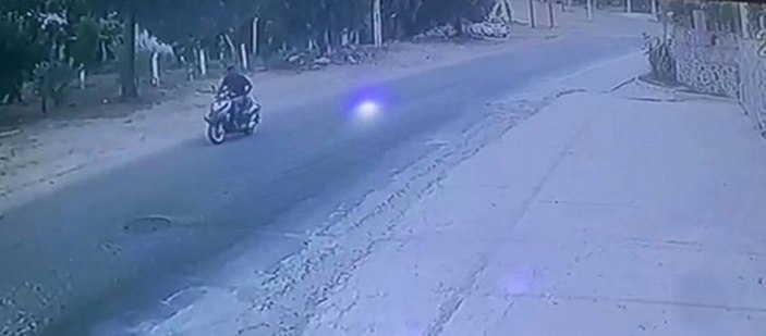 Aydın'da restorana giren hırsız, kasada bulunan 10 bin lirayı çaldı