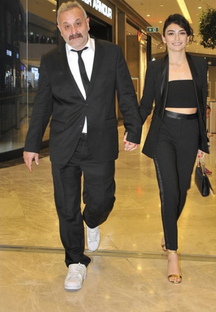 Hazar Ergüçlü ve sevgilisinden Kıbrıs'a vurgun! Tam 200 bin lira...