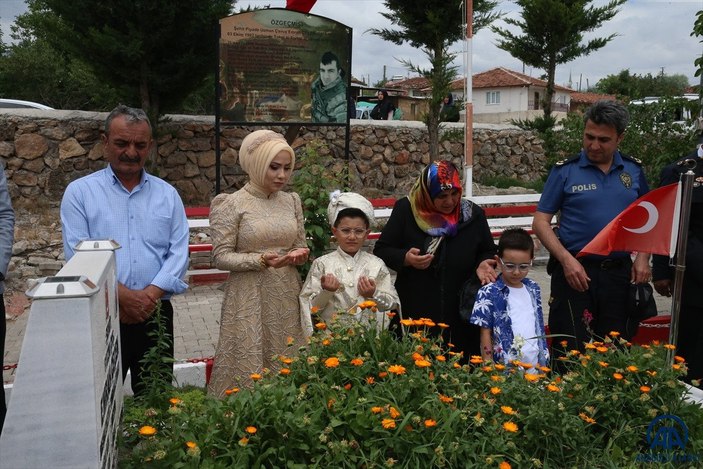 Tokat'ta vali şehit çocuğuna makam aracını tahsis etti