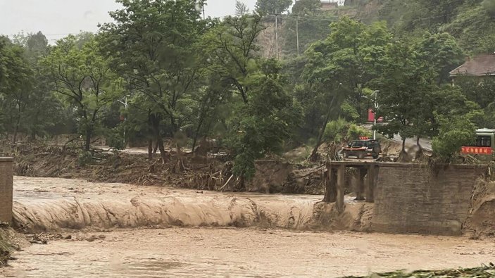 Çin’de sel felaketi: 12 ölü 12 kayıp