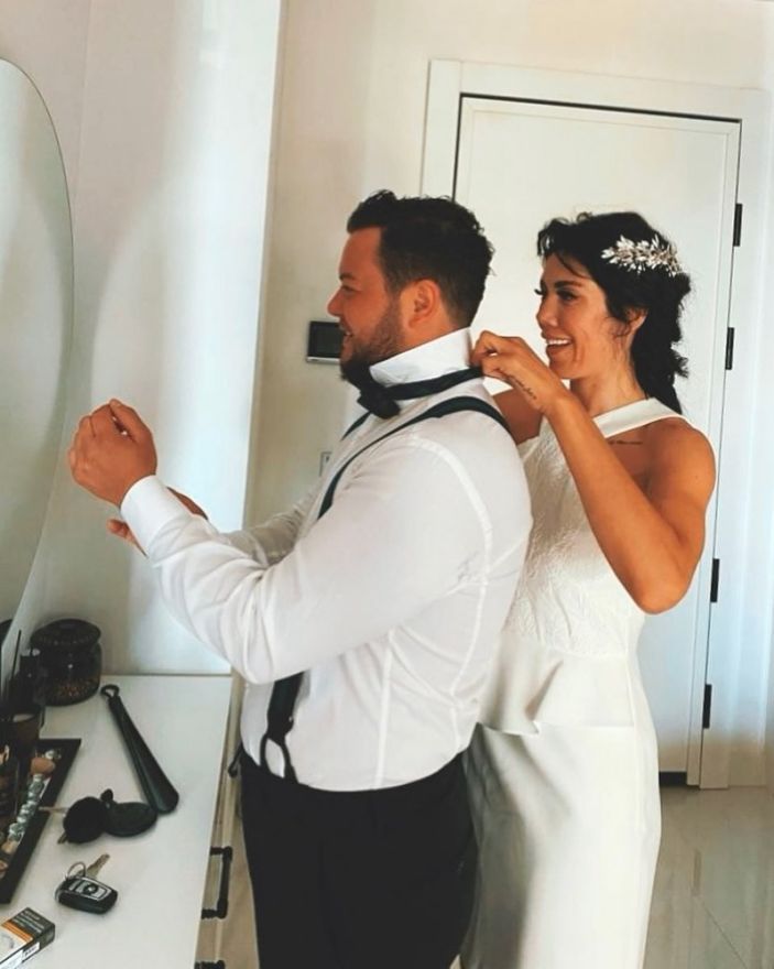 Arka Sıradakiler'in Özge'si gelin olmuş gidiyor! 'İşte enişteniz'