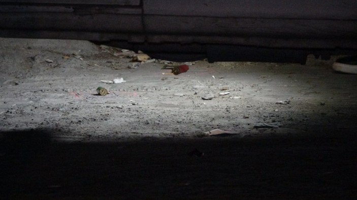 Adana'da silahlı ve bıçaklı kavga: 2 yaralı