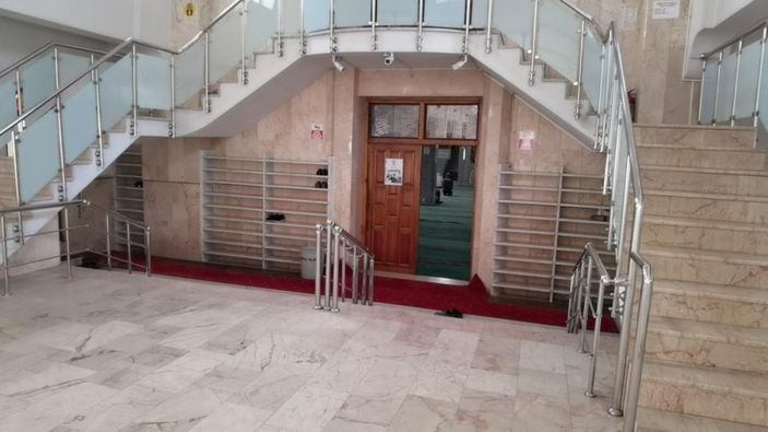 iha Zonguldak'ta sabıkalı şahıs camiyi yakmaya çalıştı