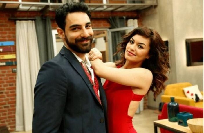 Kısmetse Olur'un Cansel'i kasığına kadar açtı