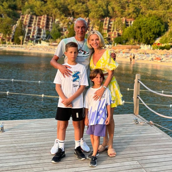 Esra Erol havuz başında arz-ı endam etti! Eşi yorumlardan yürüdü...'Tanışsak mı'