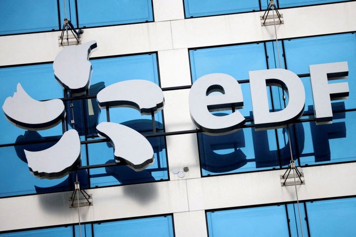 Fransa, elektrik şirketi EDF'de tam kontrol için teklif sundu