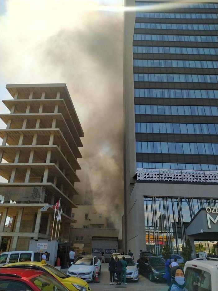 Bursa'daki özel hastanede yangın paniği