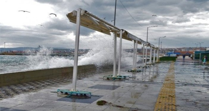 Marmara'da fırtına uyarısı yapıldı