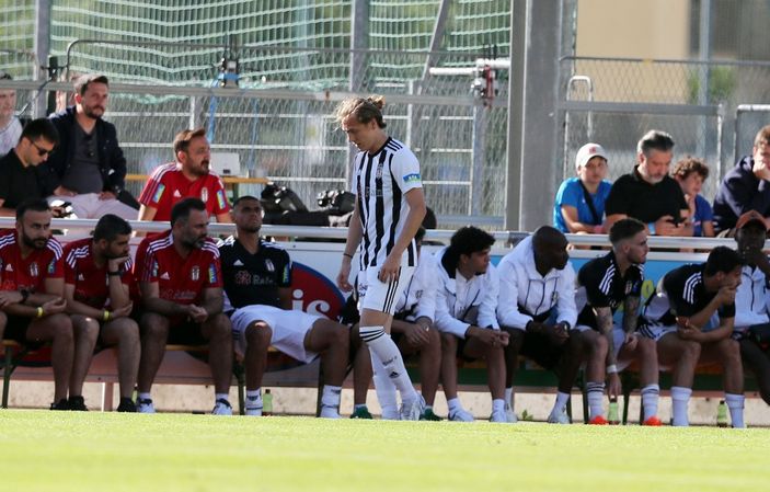 Beşiktaş'ta Serdar Saatçı, ayrılmak istiyor