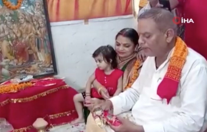 Hindistan'da kuraklık çözümünü kurbağa evlendirmekte buldular