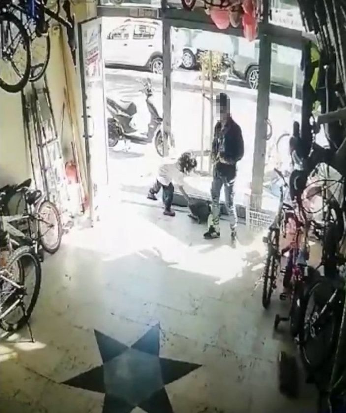 i Silivri’de bir anne çocuklarına kedi çaldırdı