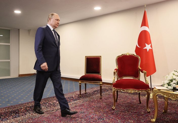 Cumhurbaşkanı Erdoğan'ın Putin'i bekletmesi, geniş yankı uyandırdı