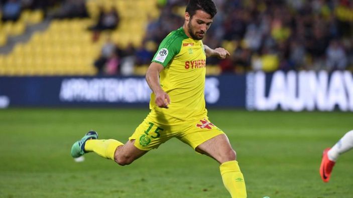 Leo Dubois kimdir ve kaç yaşında? Galatasaray'ın yeni sağ beki nereli?