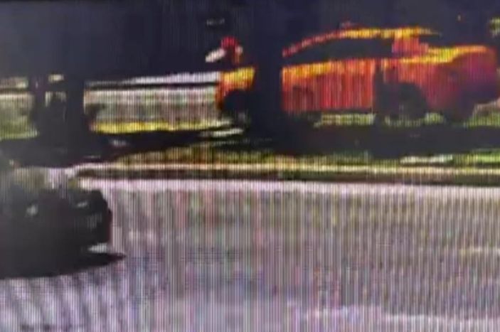 Antalya'da yaya geçidinden geçen kadına çarpan taksinin şoförü tutuklandı