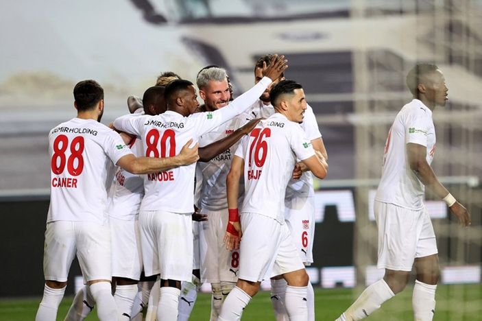 Sivasspor - Sigma Olomouc hazırlık maçı ne zaman, saat kaçta ve hangi kanalda?