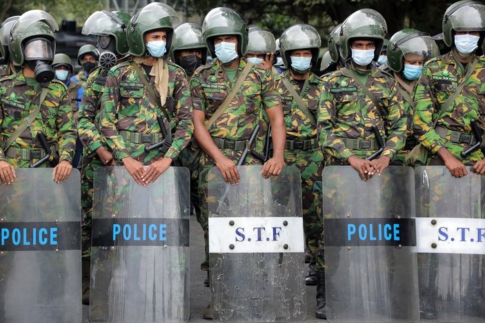 Sri Lanka'da güvenlik güçlerinden göstericilere müdahale