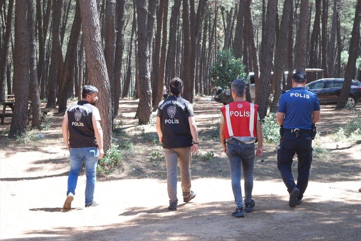 Sancaktepe'de yangınla mücadele için ekipler sahaya indi