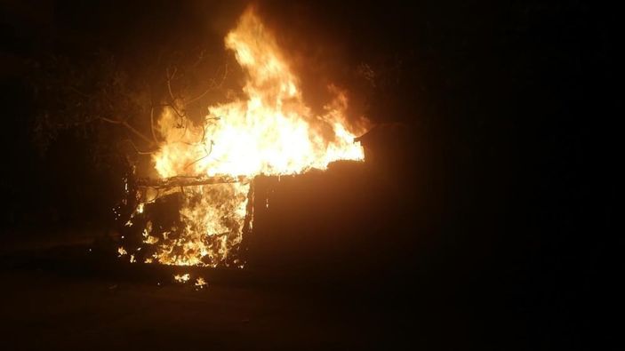 Kocaeli'de maytaplı oyun barakayı küle çevirdi