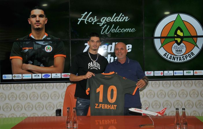 Alanyaspor, Zinedine Ferhat'ı renklerine bağladı