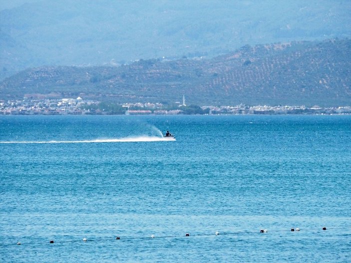 Edremit Körfezi'nde sahiller doldu