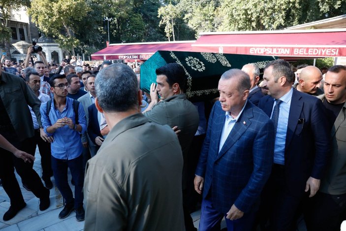 Cumhurbaşkanı Erdoğan, Rasim Özdenören'in cenaze törenine katıldı