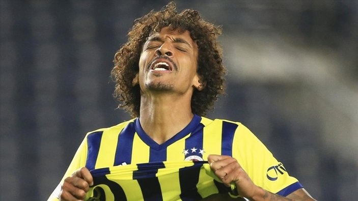 Fenerbahçe'de Luiz Gustavo, Al Nassr'a transfer oldu