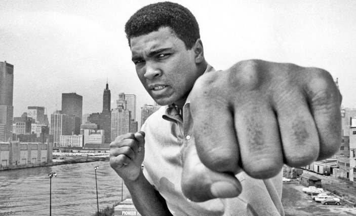 Muhammed Ali'nin şampiyonluk kemeri açık artırmaya çıkarıldı