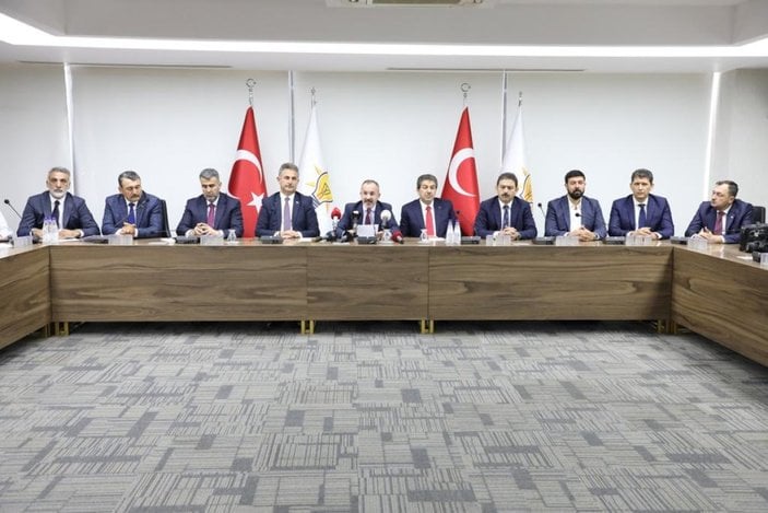CHP'li belediyelerin AK Parti gruplarından ortak açıklama