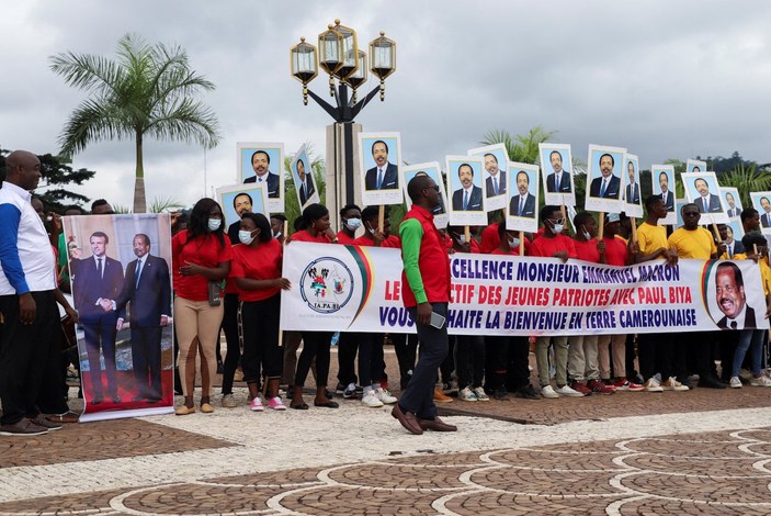 Emmanuel Macron'un Kamerun ziyareti