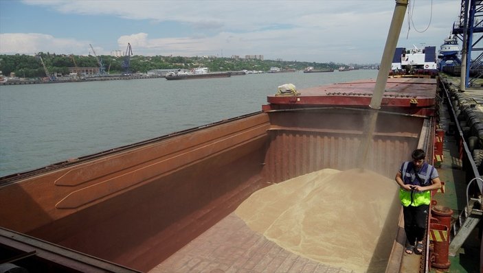 Ukrayna'nın ardından Rusya'da da tahıllar gemilere yükleniyor