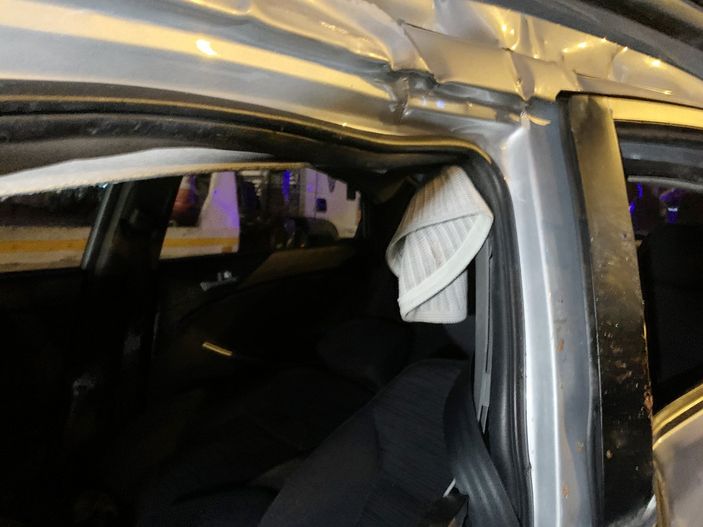 Fatih'te otomobil ile motosiklet kazaya karıştı: 1 ölü, 1 yaralı