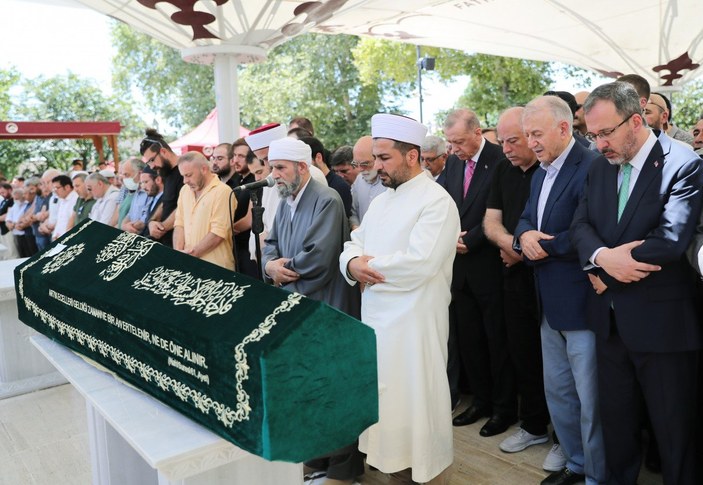 Cumhurbaşkanı Erdoğan, Mehmet Nimet Kaya’nın cenaze törenine katıldı