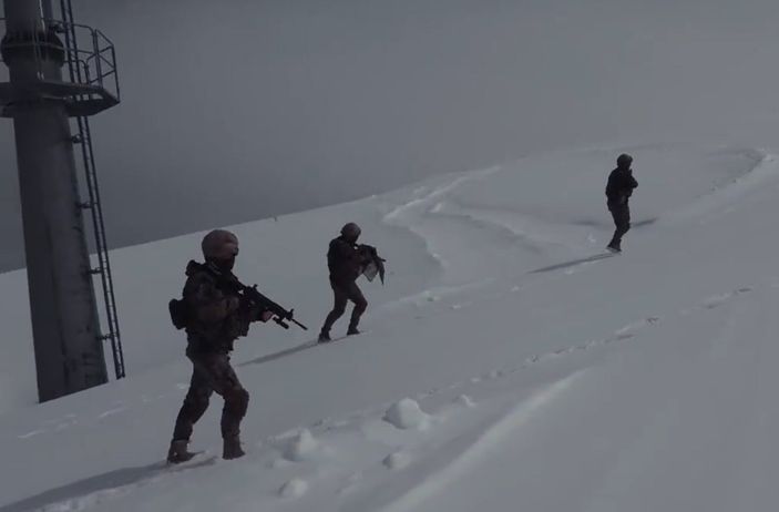 EGM'den anlamlı paylaşım