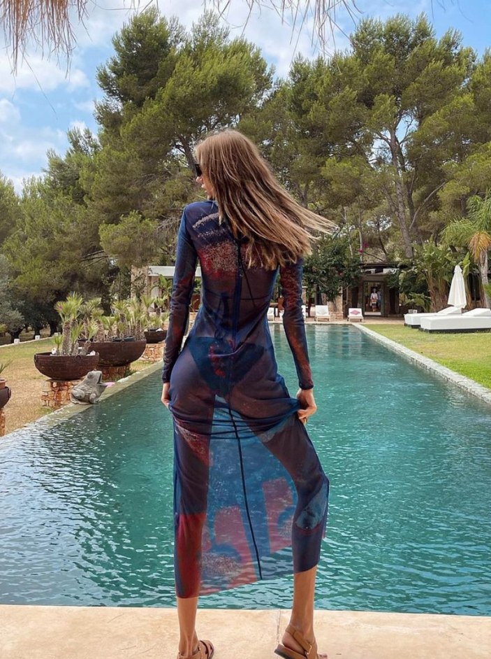 Şevval Şahin transparan kıyafetiyle mest etti! 'Kendall'ı taklit etmeyi bırak'