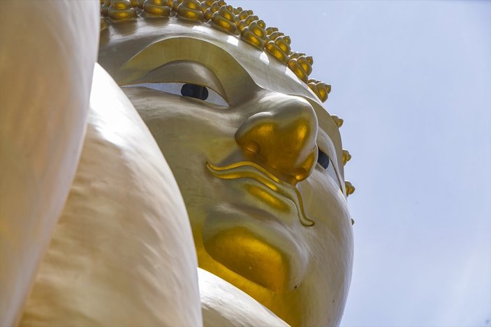 Tayland'ın en büyük Buda heykeli
